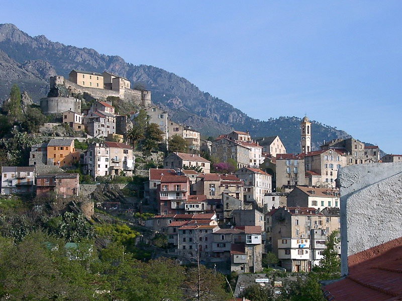 Randonnée en Corse . J1 Corte, capitale historique de la Corse.