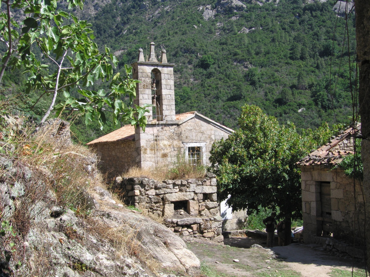Corse vacances au village